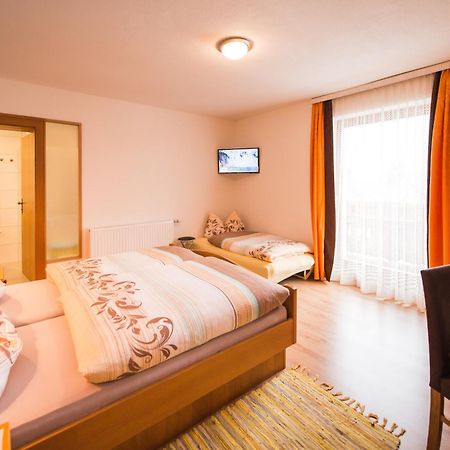 Hotel Pension Barbara Sankt Martin am Tennengebirge Pokoj fotografie