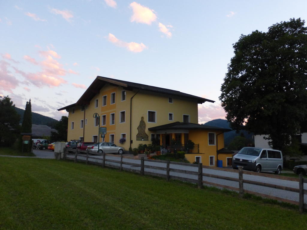 Hotel Pension Barbara Sankt Martin am Tennengebirge Exteriér fotografie